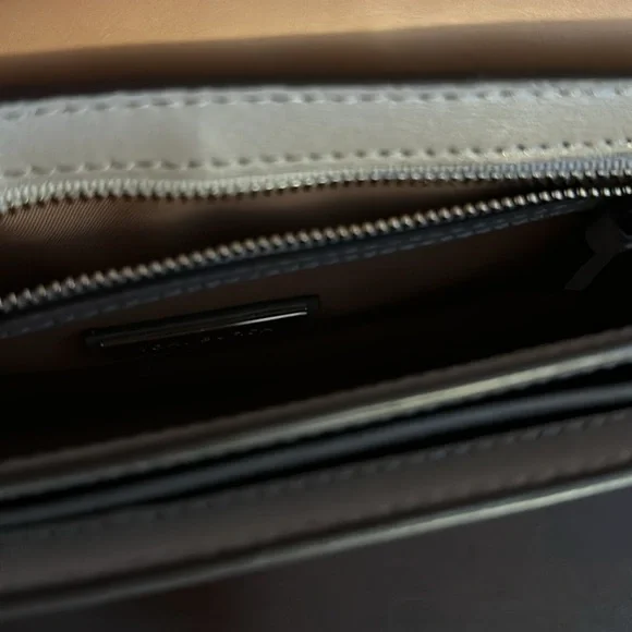 Tory Burch leather shoulder bag - Picture 7 of 9